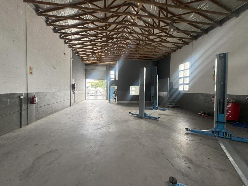 To Let commercial Property for Rent in Airport Industria Western Cape